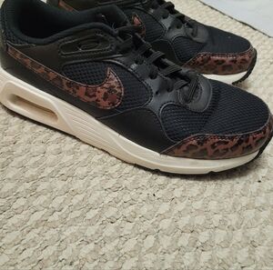 Nike Air Black Leopard Sneakers Women's 8.5